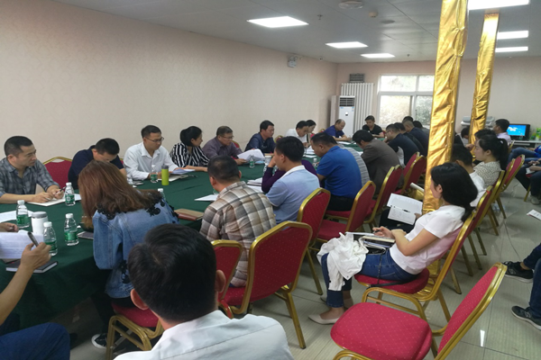 开云体育·开云官方网站-开云体育(中国)
召开西站路道路工程结算审计动员大会