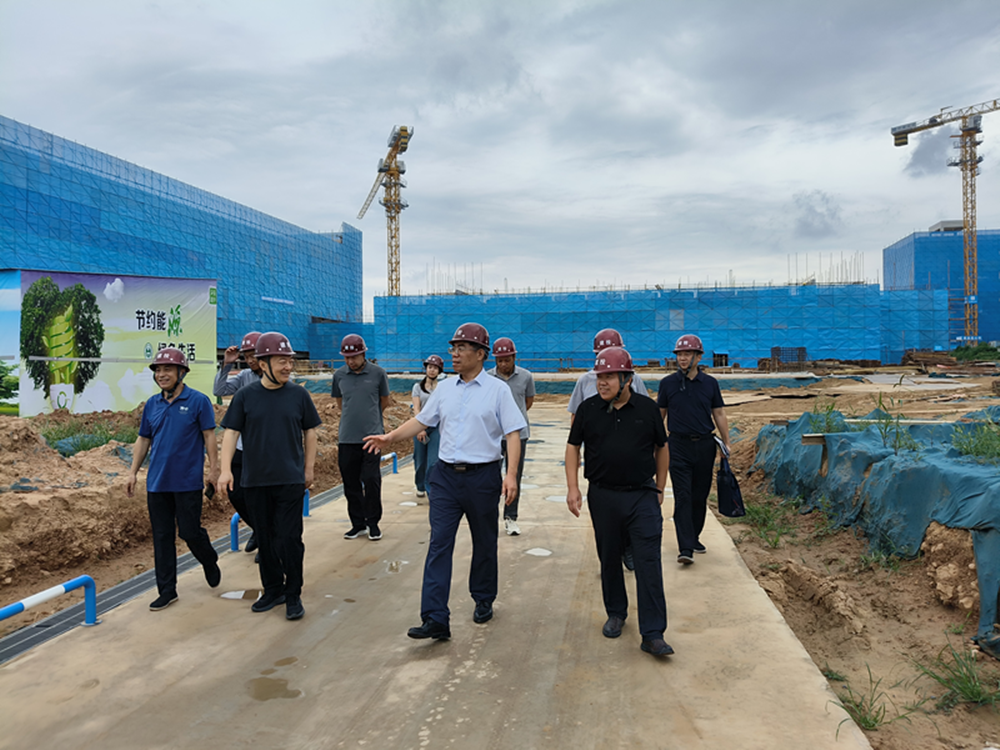 开云体育·开云官方网站-开云体育（中国）
党委书记、董事长汪洋到六十七高级中学项目调研项目建设工作